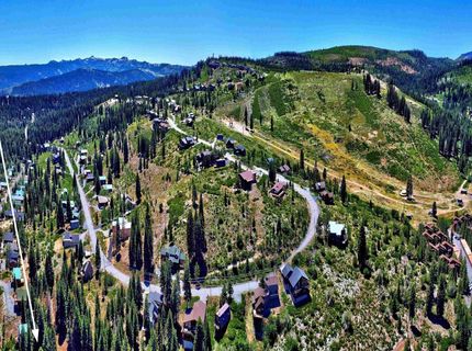 11926 Rhineland Avenue, Truckee, CA 96161 Photo