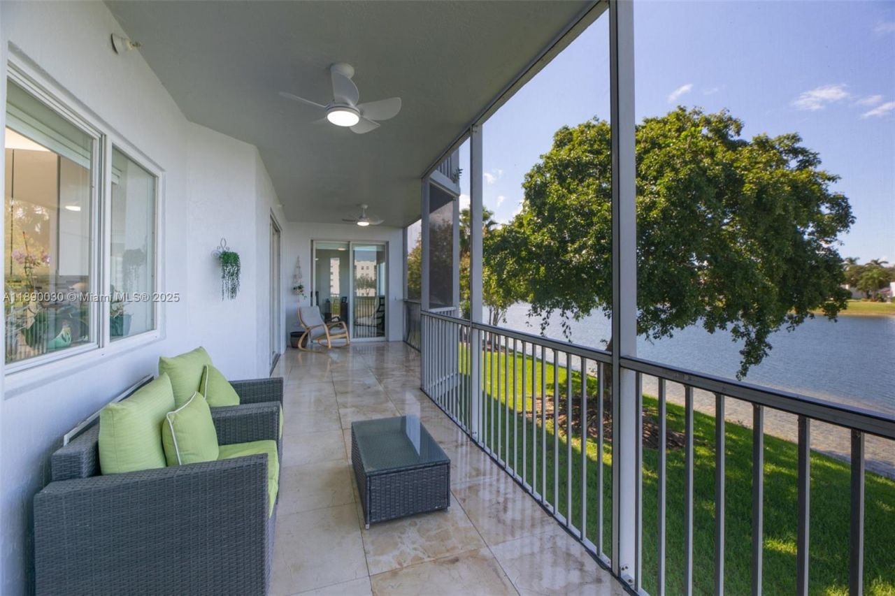 10700 NW 66th St, Unit 207, Doral, FL 33178 Photo