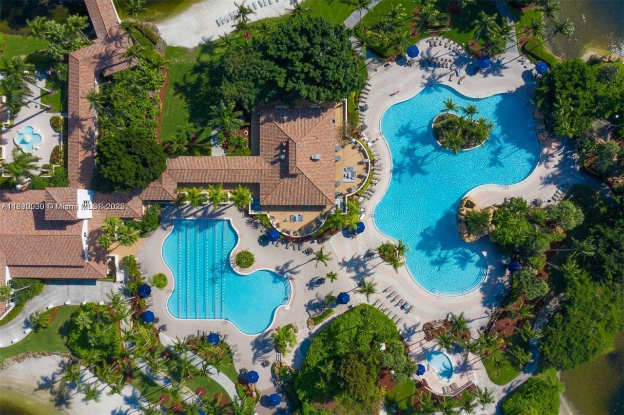 10700 NW 66th St, Unit 207, Doral, FL 33178 Photo