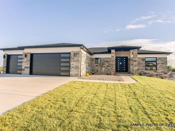 520 Hayden Drive, Waterloo, IL 62298