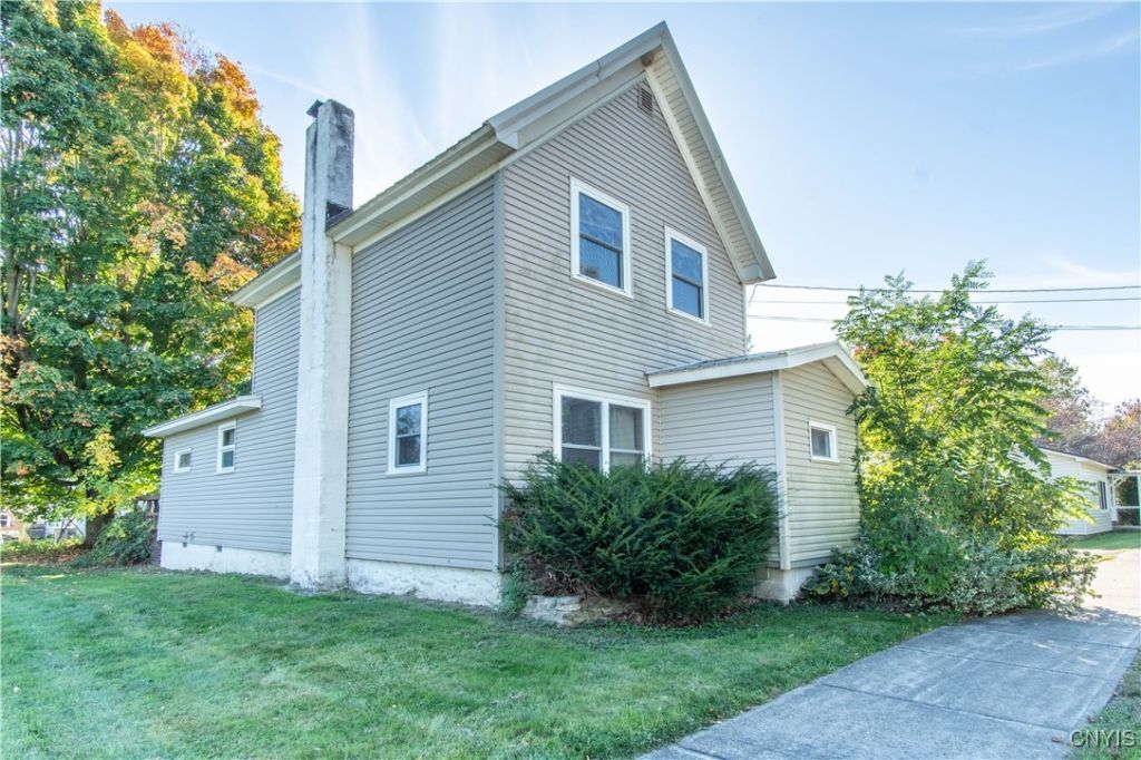 214 E Bronson Street, Dexter, NY 13634 Main Photo