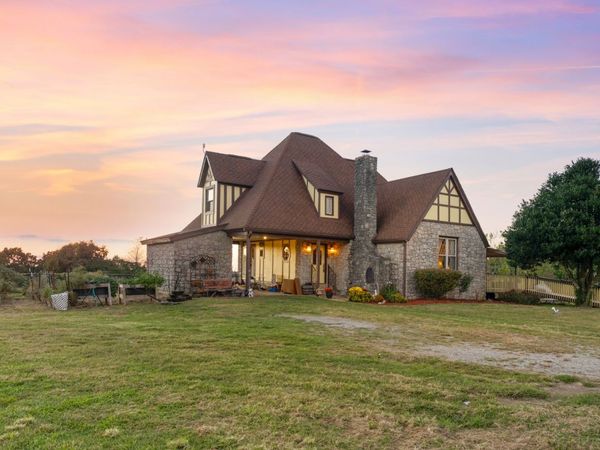 9855 Buttermilk Ridge Rd, Lawrenceburg, TN 38464