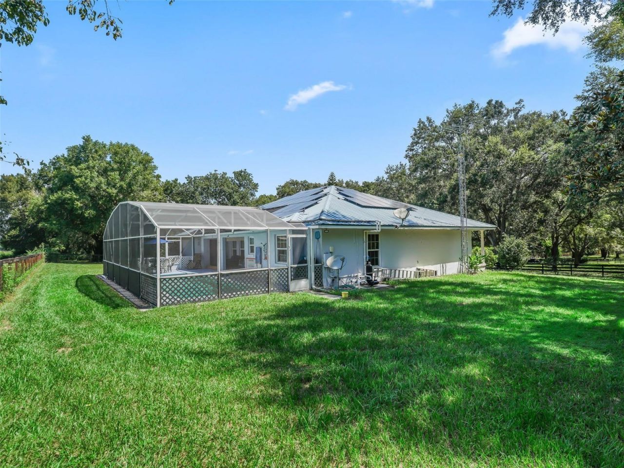 17244 SE 130th Avenue, Weirsdale, FL 32195 Photo