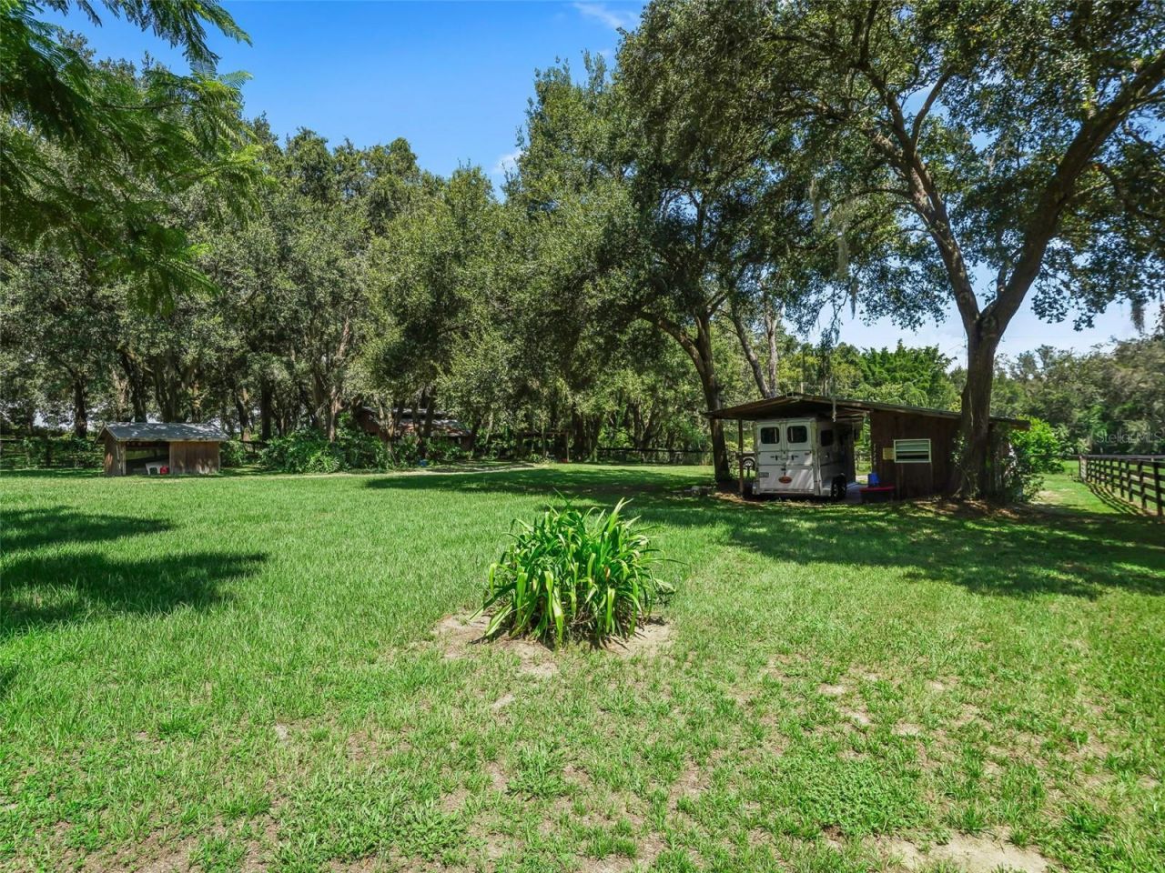 17244 SE 130th Avenue, Weirsdale, FL 32195 Photo