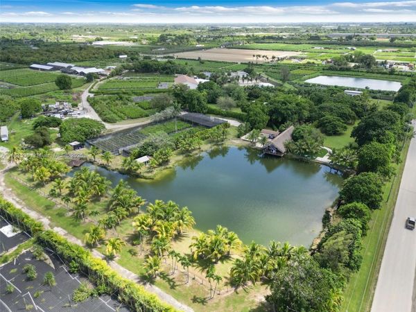 20701 SW 216th St, Miami, FL 33170