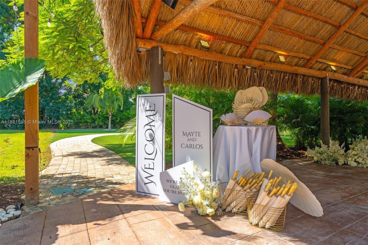 20701 SW 216th St, Miami, FL 33170 Photo