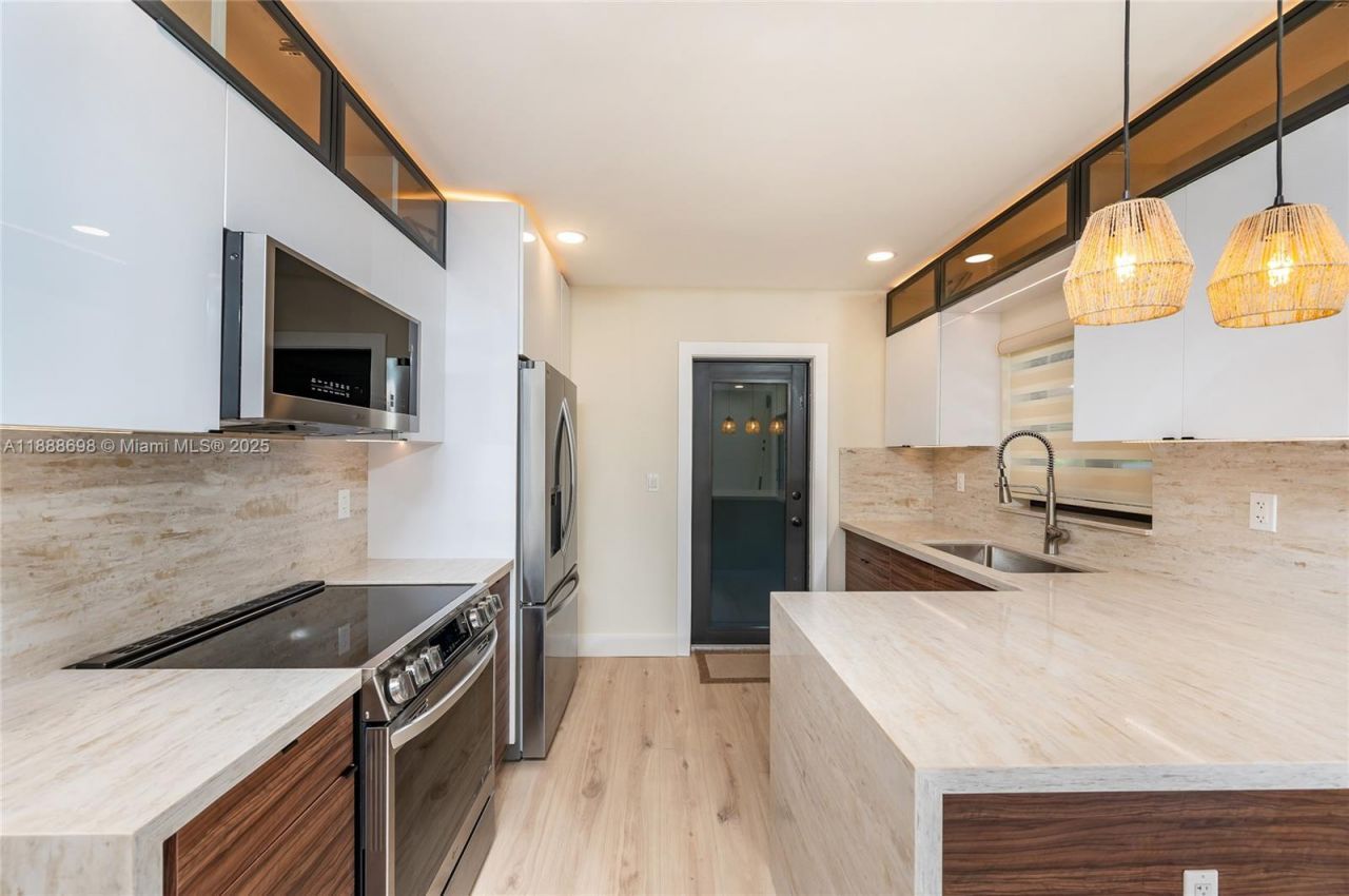 625 Miller Dr, Miami Springs, FL 33166 Photo