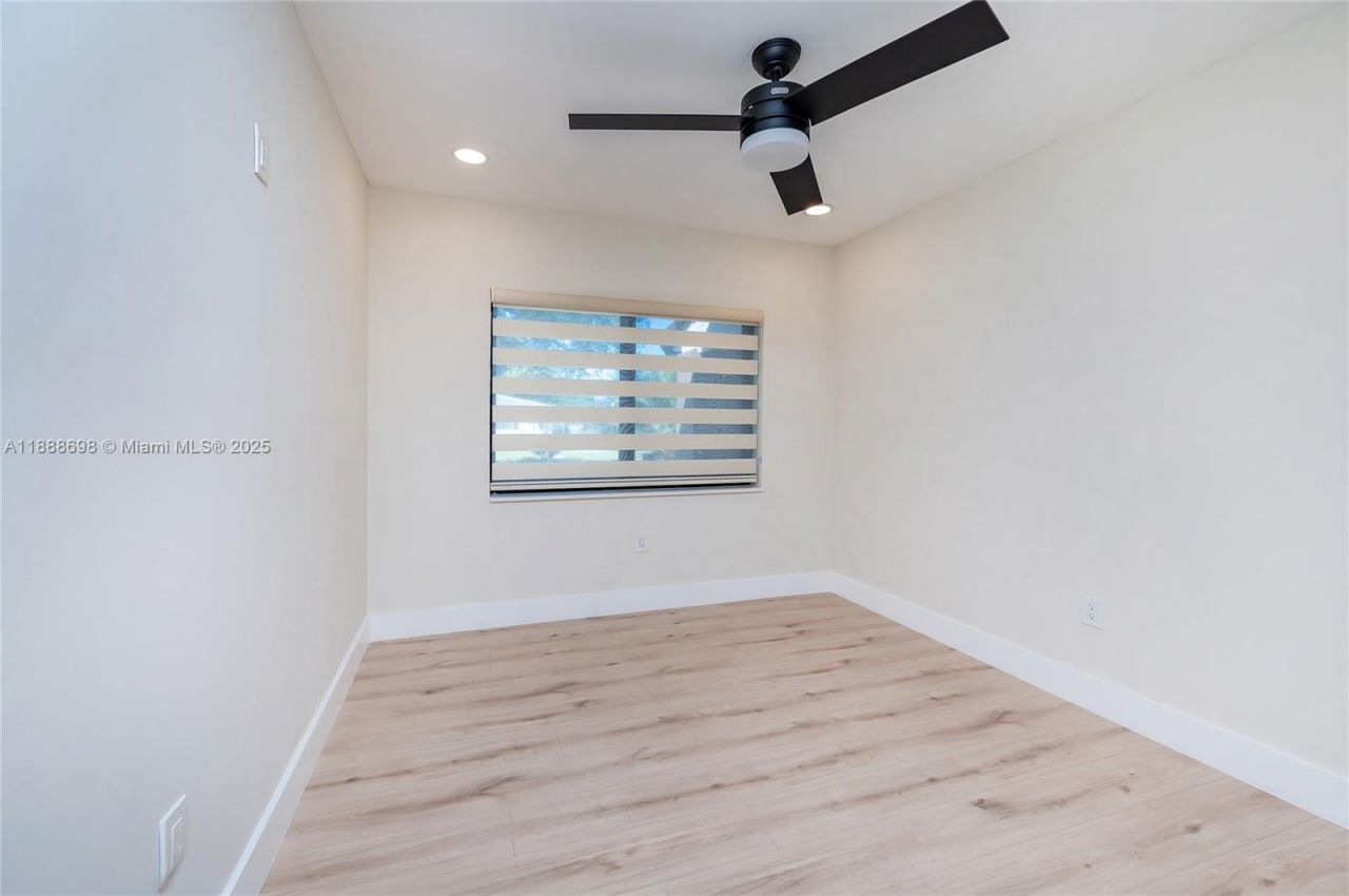 625 Miller Dr, Miami Springs, FL 33166 Photo