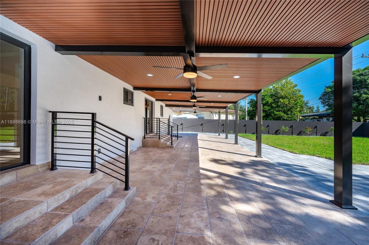 625 Miller Dr, Miami Springs, FL 33166 Photo