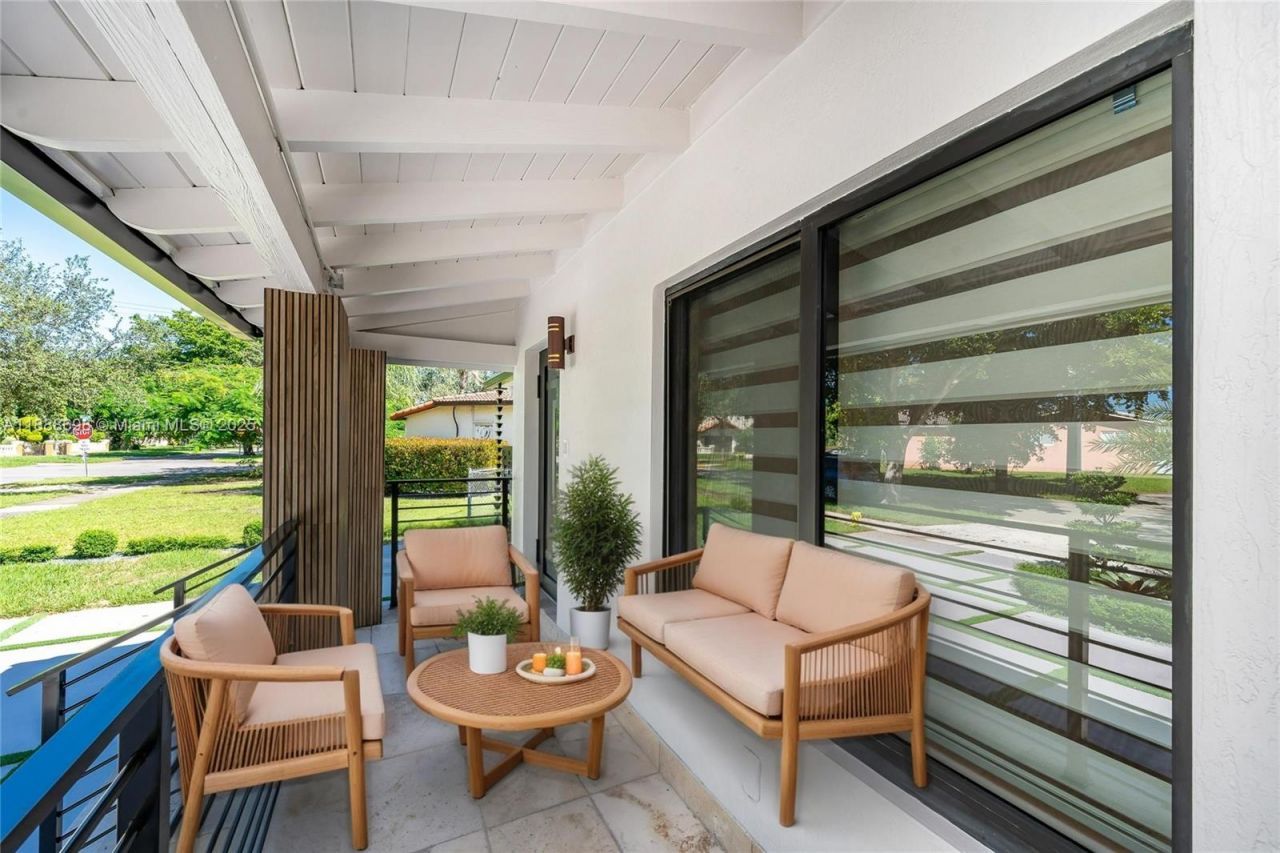 625 Miller Dr, Miami Springs, FL 33166 Photo