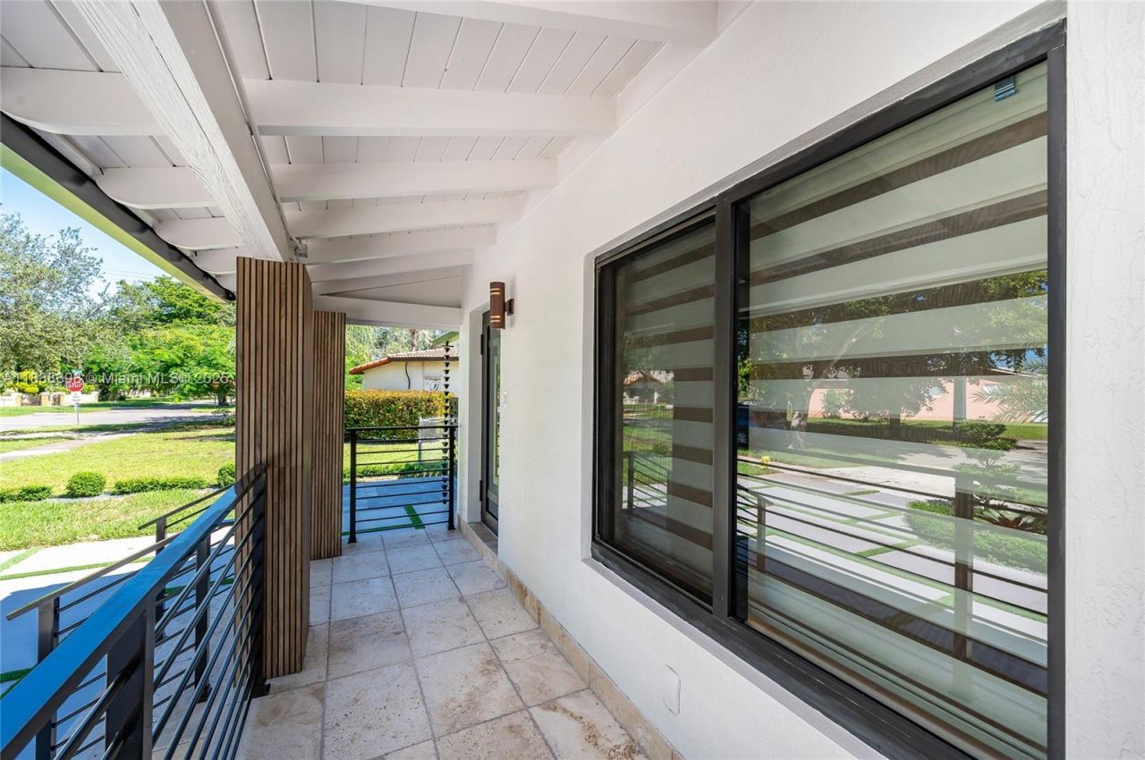 625 Miller Dr, Miami Springs, FL 33166 Photo