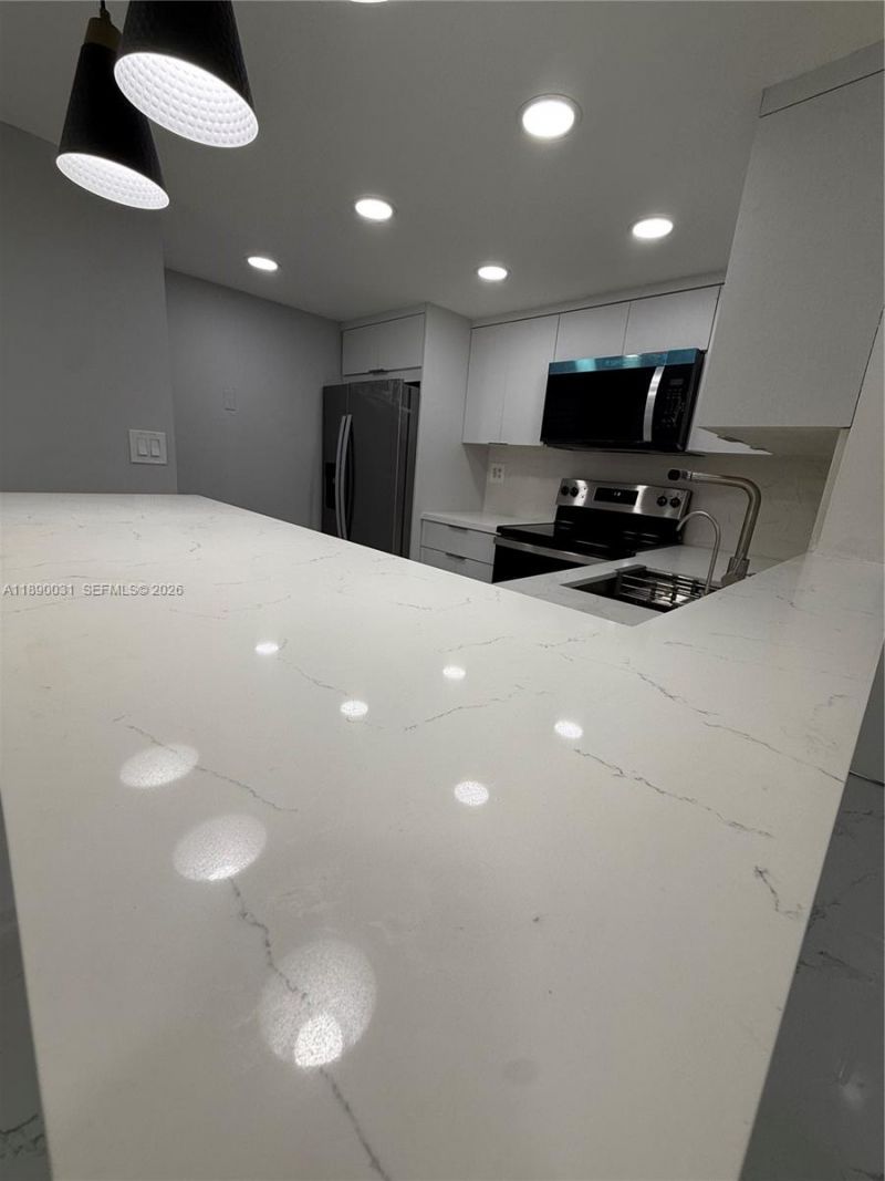 9937 Nob Hill Pl, Unit 1637, Sunrise, FL 33351 Photo