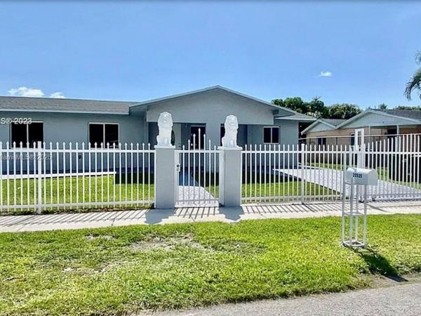 22535 SW 113th Ct, Miami, FL 33170