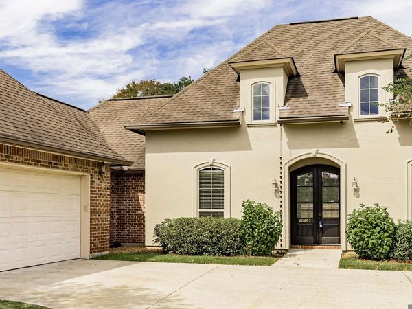 40492 Augustin Ave, Prairieville, LA 70769