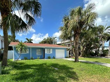 17734 1ST STREET E, REDINGTON SHORES, FL 33708