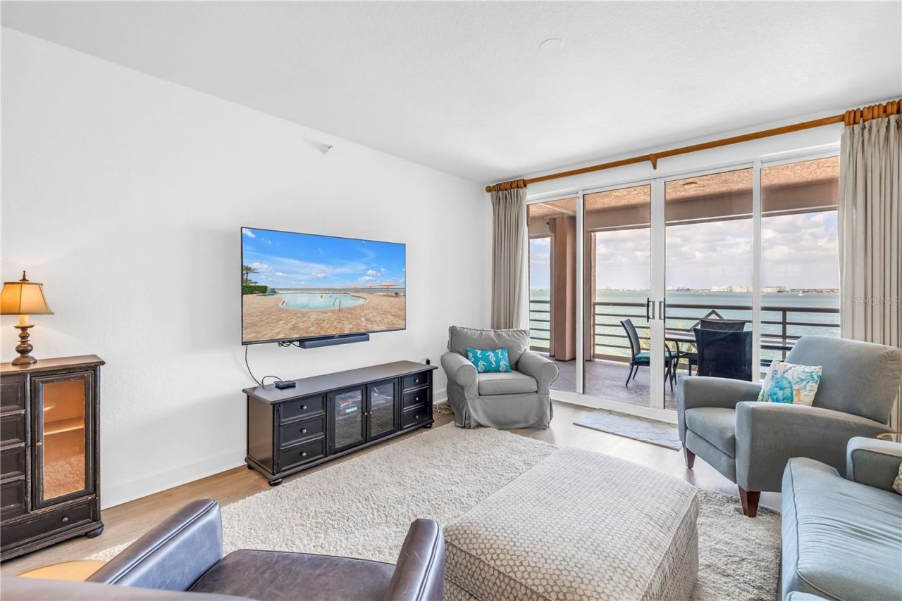 4971 Bacopa Lane S, Unit 403, Saint Petersburg, FL 33715 Photo