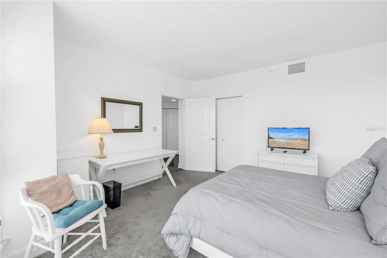 4971 Bacopa Lane S, Unit 403, Saint Petersburg, FL 33715 Photo