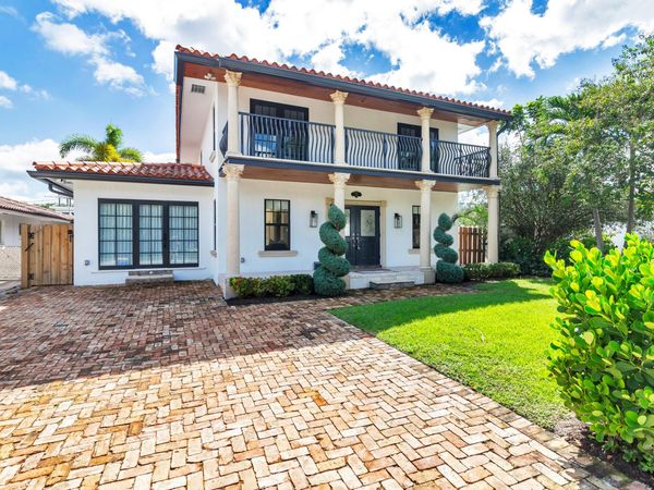 254 9th Street, West Palm Beach, FL 33401