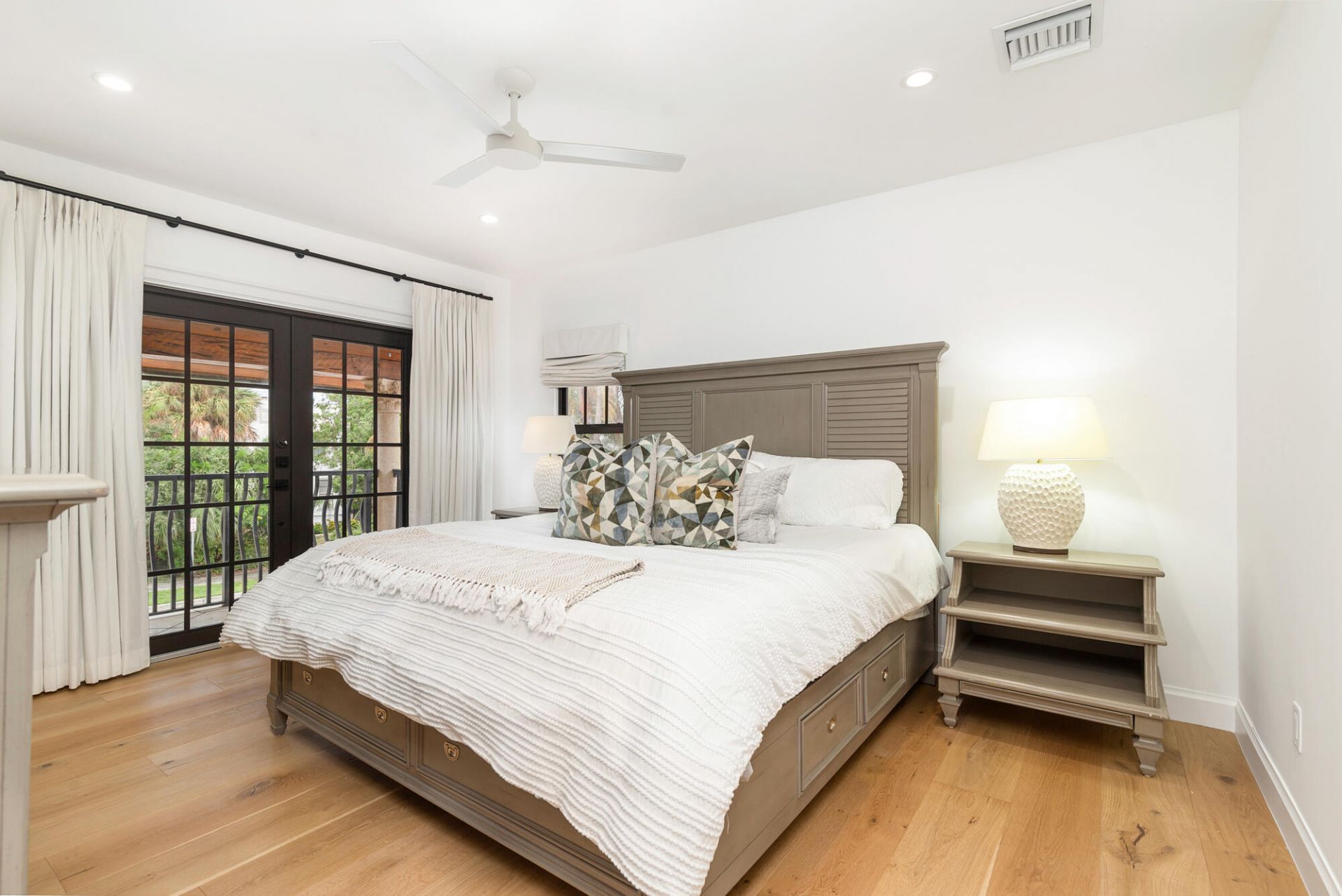 254 9th Street, West Palm Beach, FL 33401 Photo