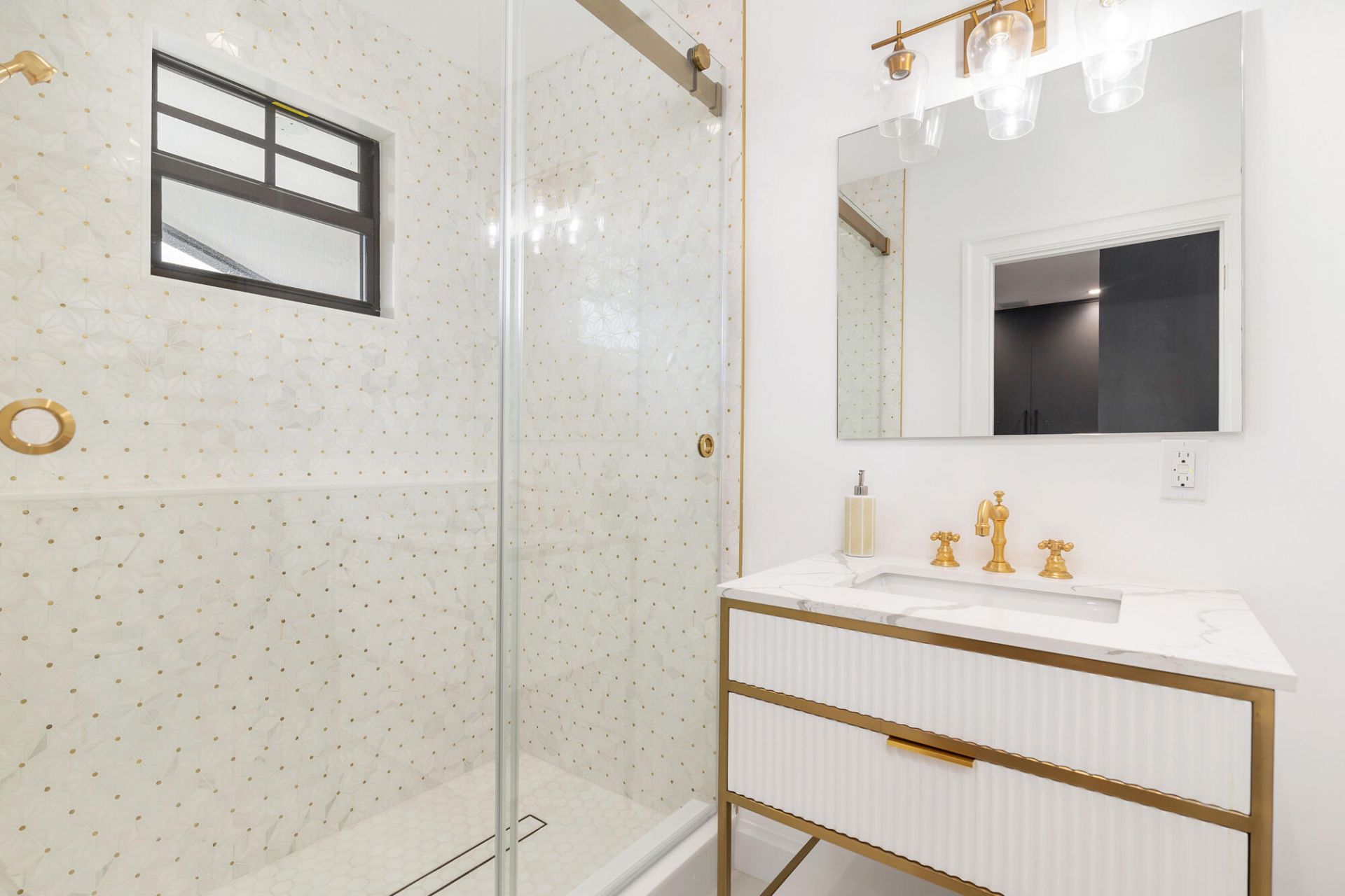 254 9th Street, West Palm Beach, FL 33401 Photo