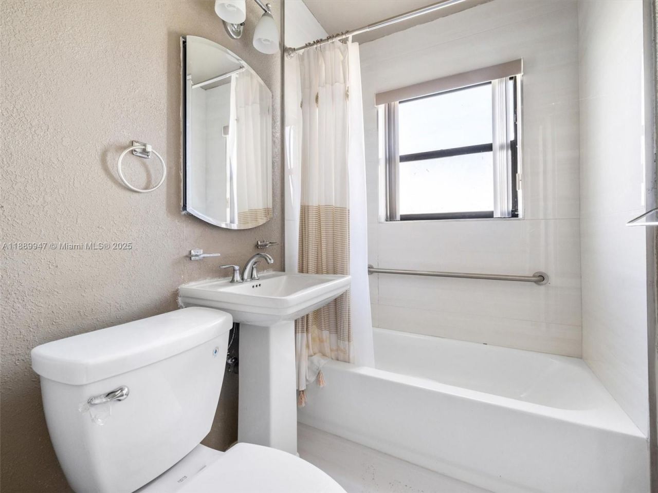 16815 NW 38th Ct, Miami Gardens, FL 33055 Photo