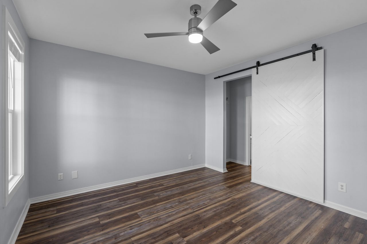 130 River Landing Drive Photo 12