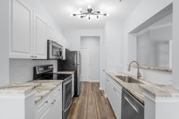 130 River Landing Drive photo 4