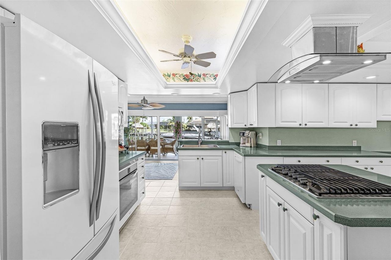 1935 SE 36th Terrace, Cape Coral, FL 33904 Photo