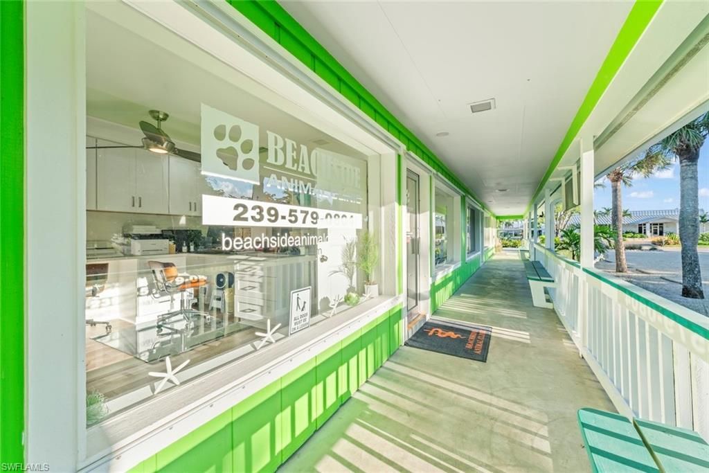 1640 Periwinkle Way, Unit 3, Sanibel, FL 33957 Photo