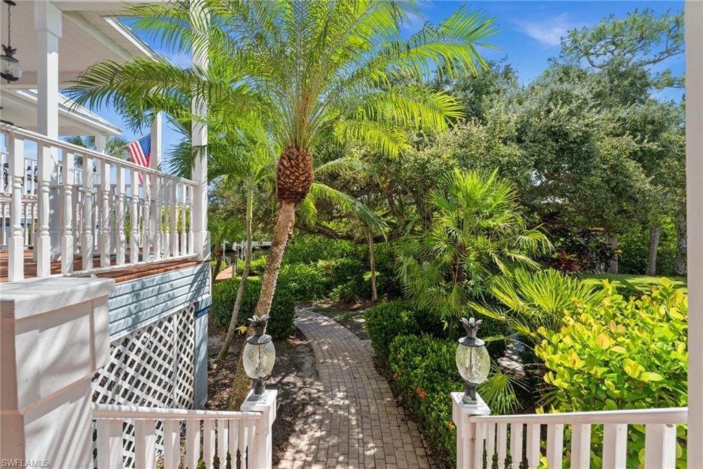 6076 Eagle Watch Ct, North Fort Myers, FL 33917 Photo