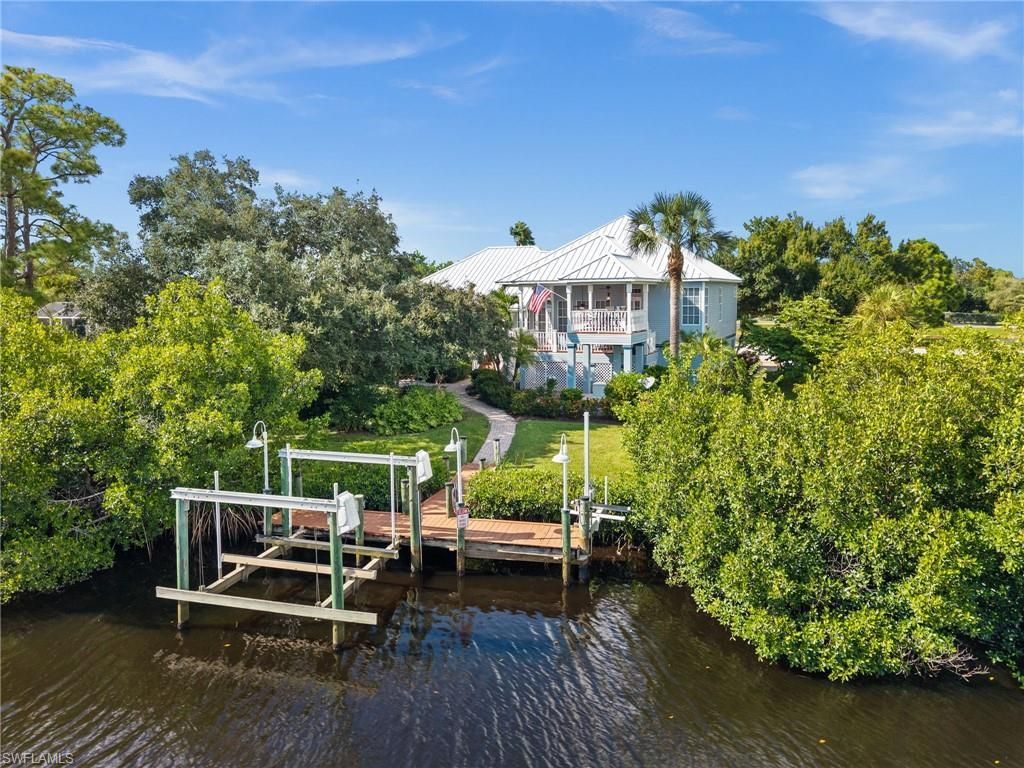 6076 Eagle Watch Ct, North Fort Myers, FL 33917 Photo