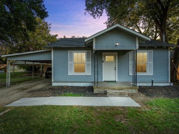 926 TITUS, Mexia, TX 76667