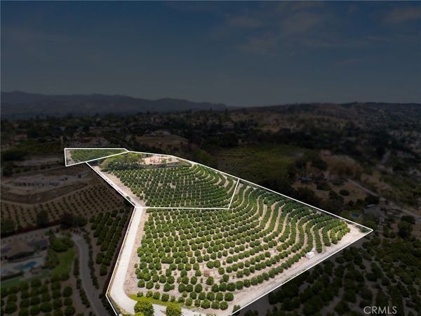 15 Encino Ave, Camarillo, CA 93010