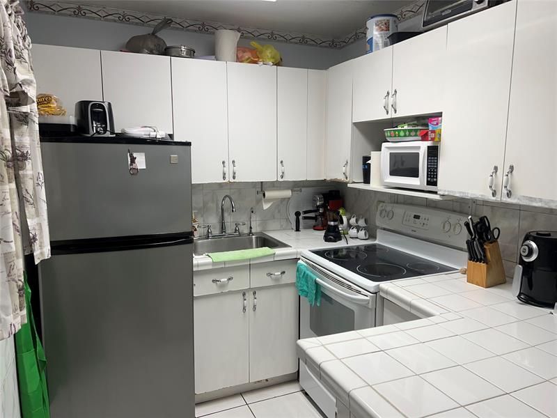 6820 W Flagler Street, Unit 308, Miami, FL 33144 Photo