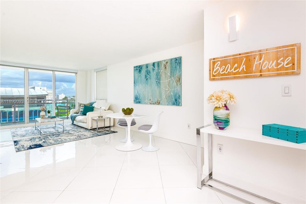 6917 Collins Ave, Unit 720, Miami Beach, FL 33141 Photo
