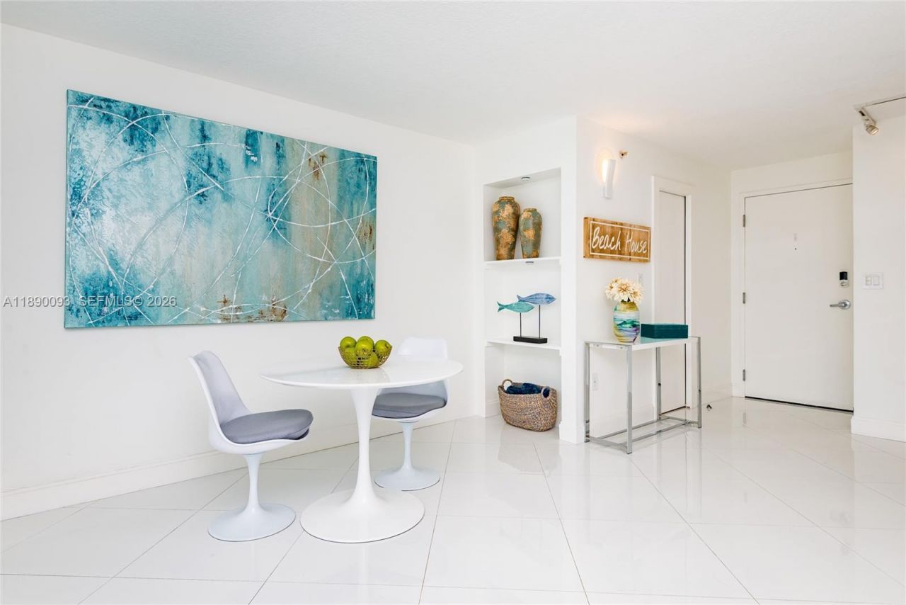 6917 Collins Ave, Unit 720, Miami Beach, FL 33141 Photo