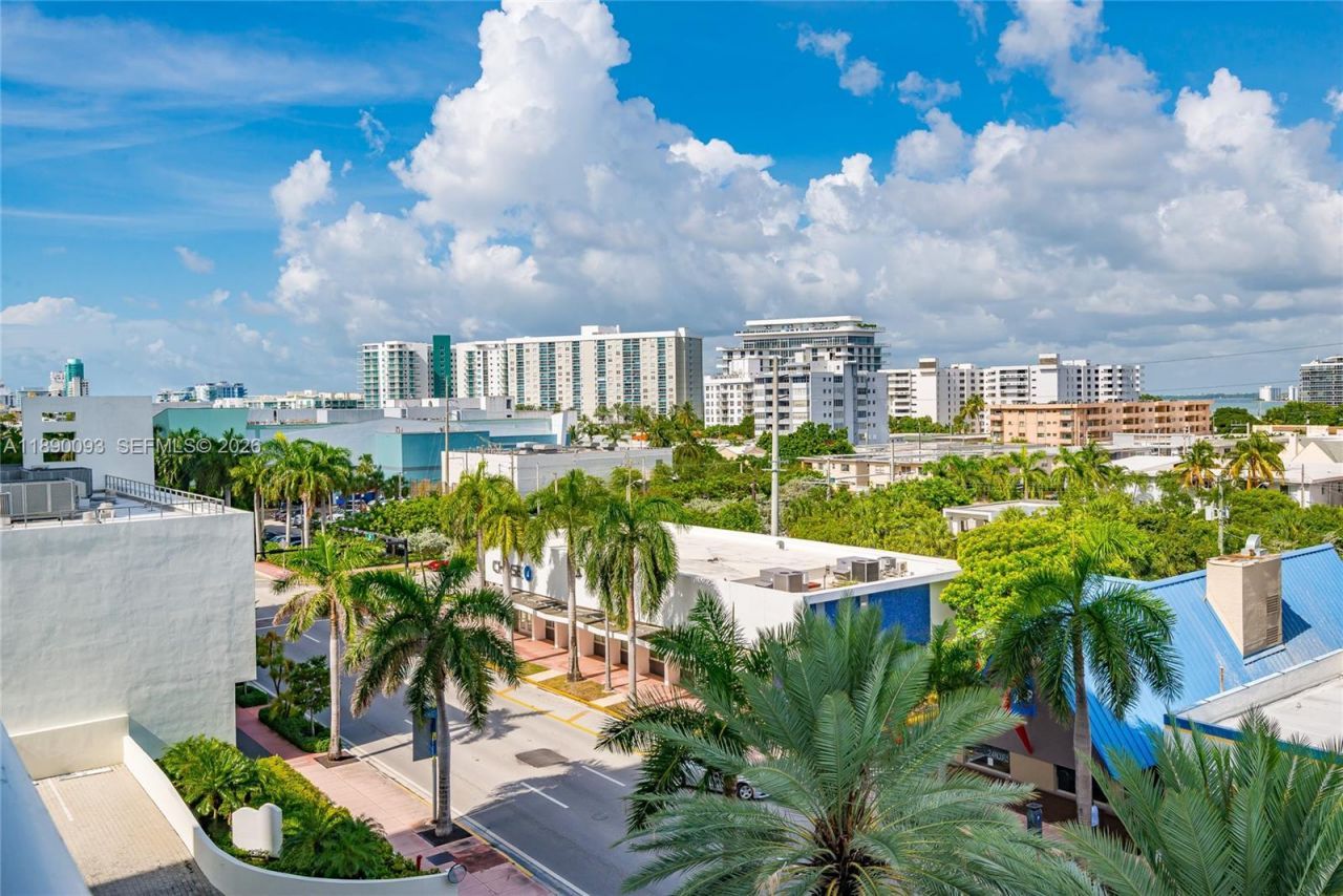 6917 Collins Ave, Unit 720, Miami Beach, FL 33141 Photo