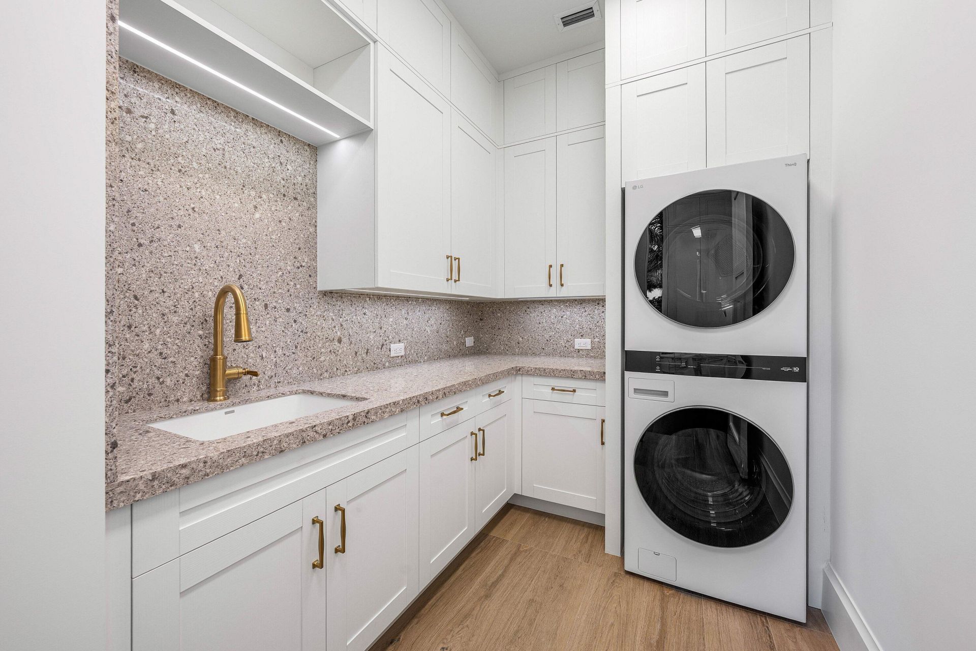 201 NE 4th Avenue, Boca Raton, FL 33432 Photo