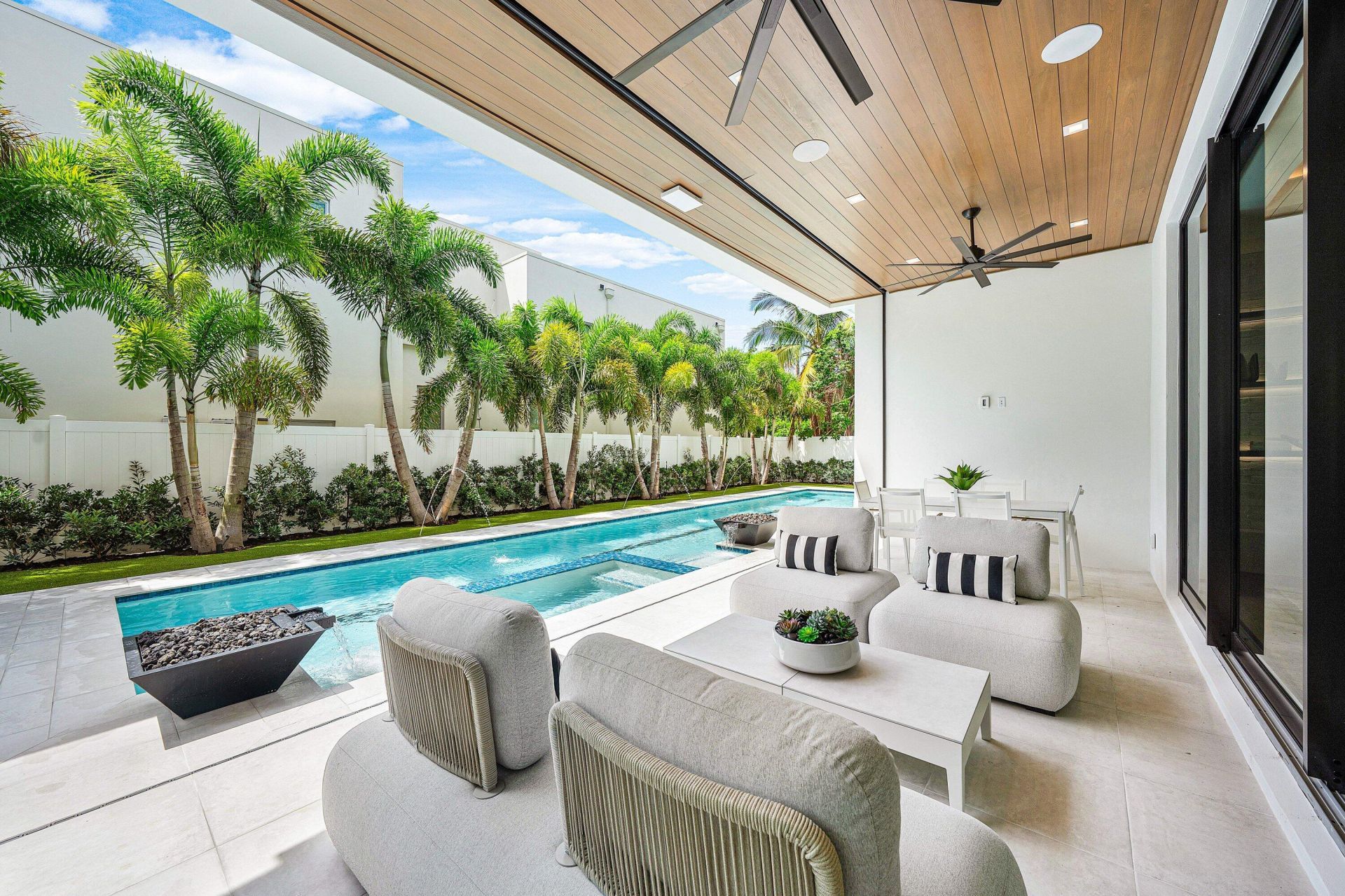 201 NE 4th Avenue, Boca Raton, FL 33432 Photo