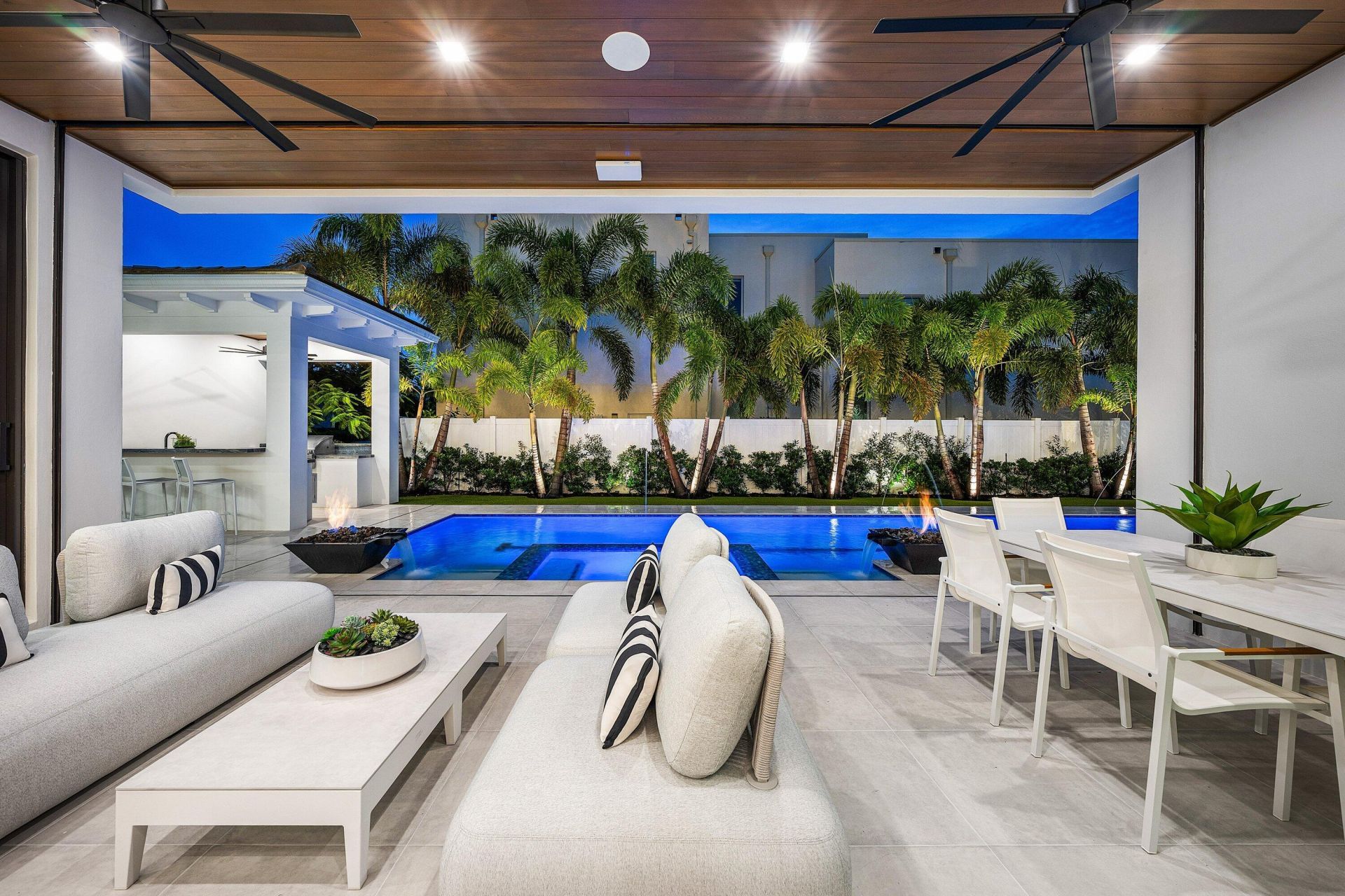 201 NE 4th Avenue, Boca Raton, FL 33432 Photo