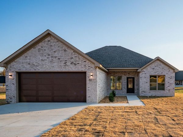 50 Ridge View Street, Vilonia, AR 72173