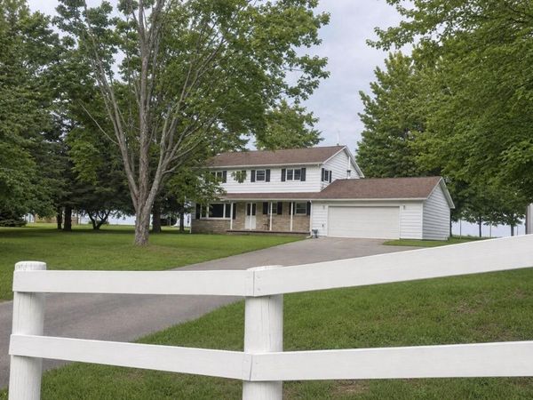 5476 M-33, Onaway, MI 49765