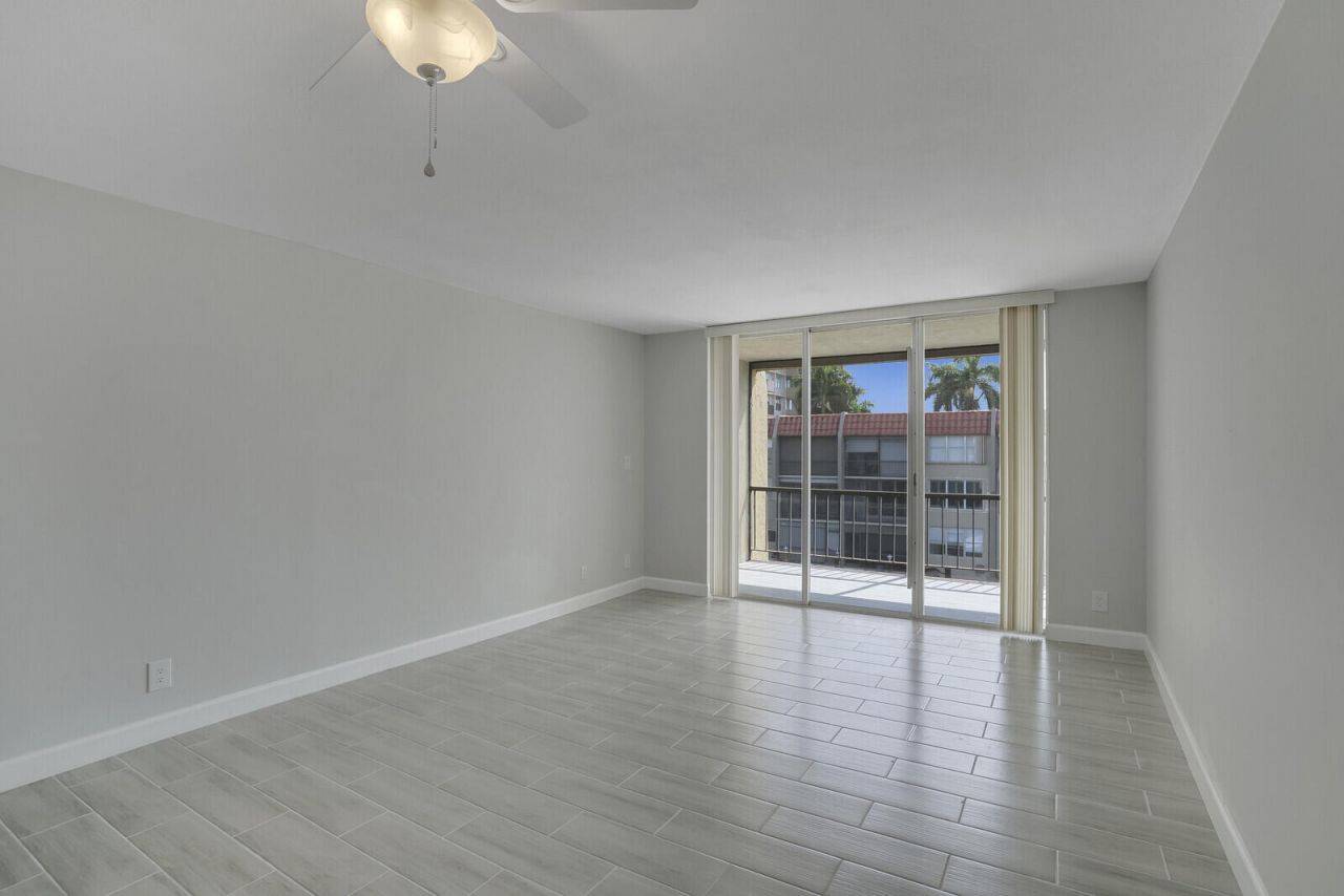 777 S Federal Highway, Unit E301, Pompano Beach, FL 33062 Photo