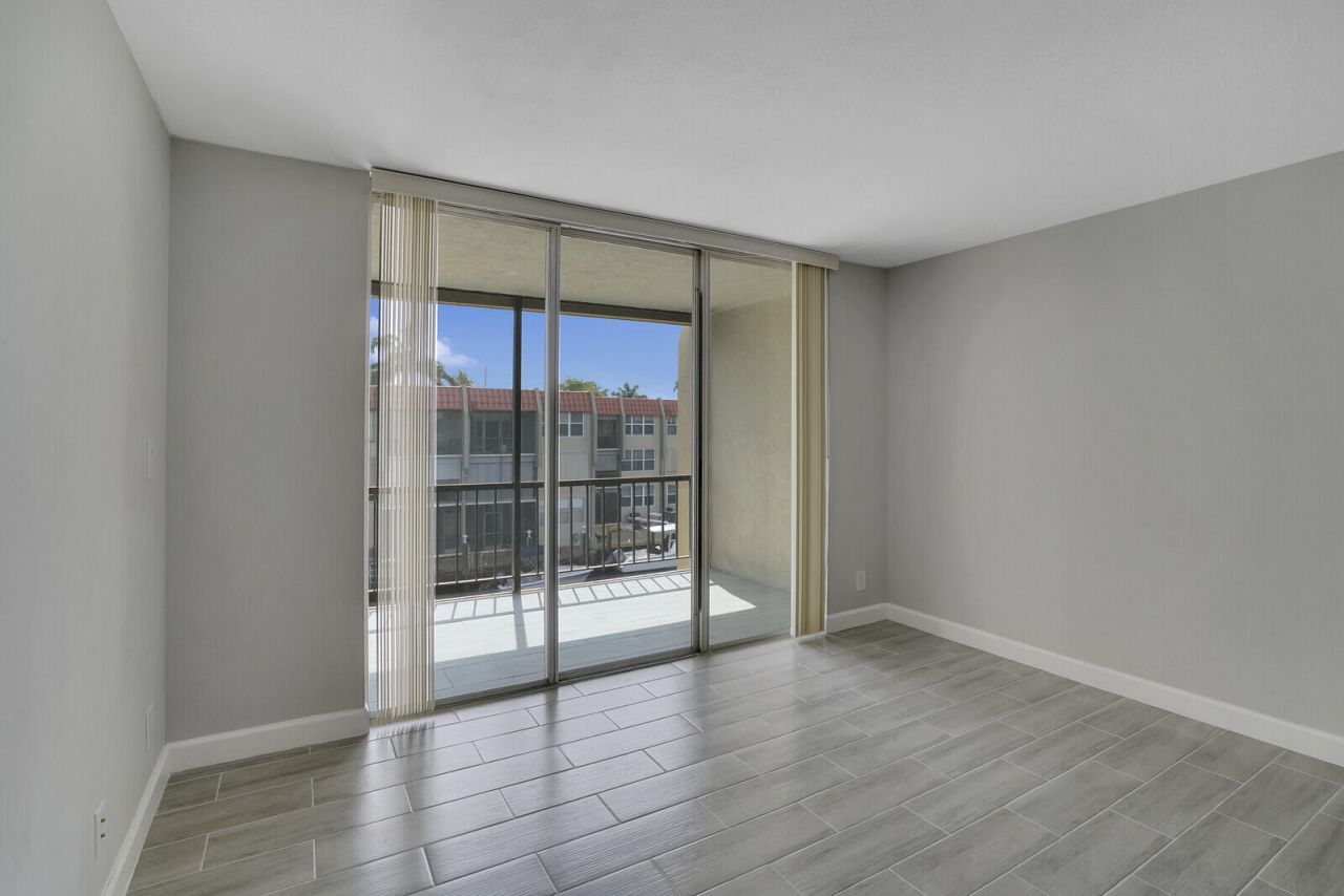 777 S Federal Highway, Unit E301, Pompano Beach, FL 33062 Photo