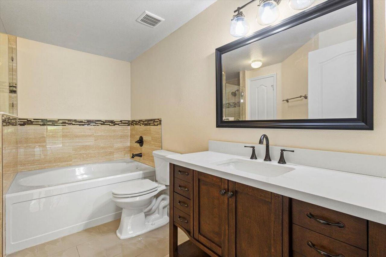 110 SW Peacock Boulevard, Unit 6101, Port Saint Lucie, FL 34986 Photo