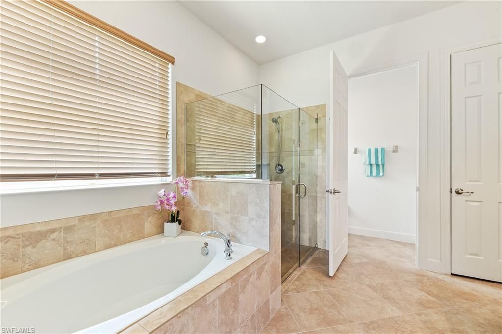 10964 Surrey Pl, Fort Myers, FL 33913 Photo