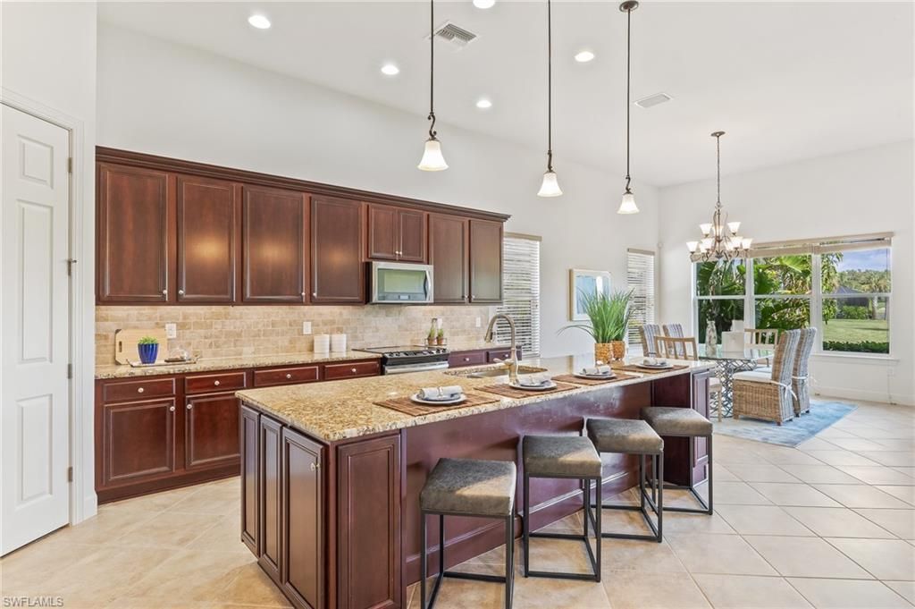 10964 Surrey Pl, Fort Myers, FL 33913 Photo