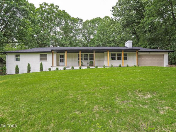 106 Wood Ridge Lane, Oak Ridge, TN 37830