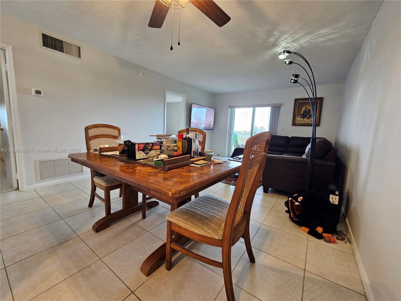 900 NE 18th Ave, Unit 709, Fort Lauderdale, FL 33304 Photo