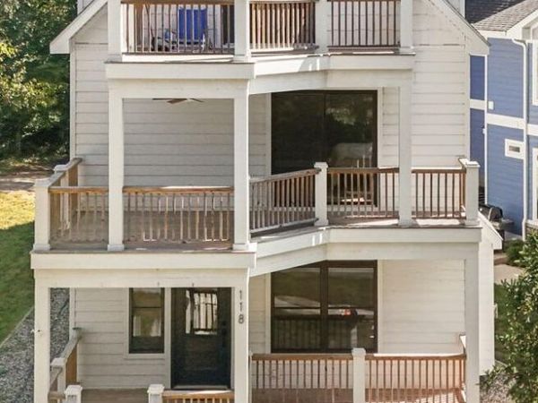 118 Krueger Avenue, Michigan City, IN 46360